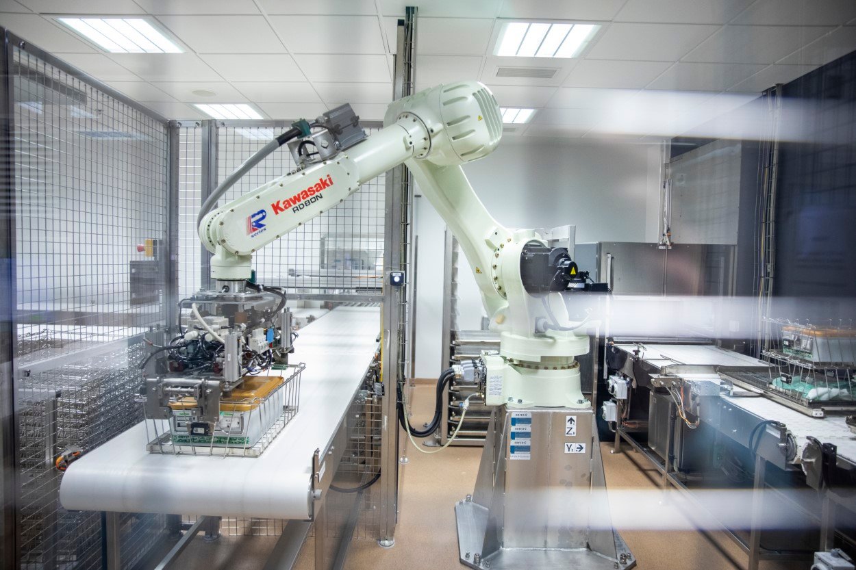 Robot in the CSSD